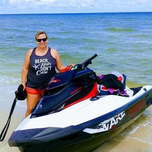 Meet your Posher, Kay